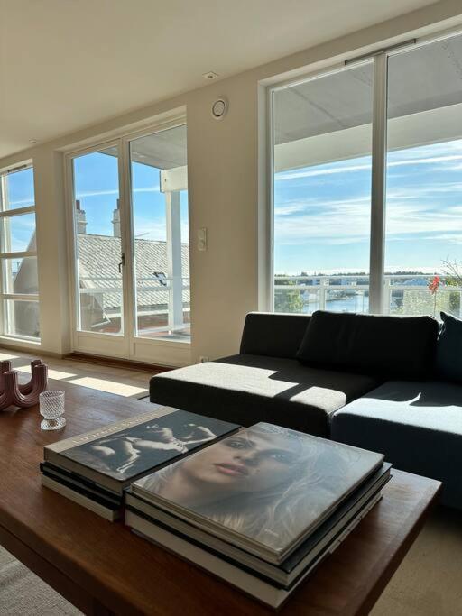 Ny Urban Leilighet Med Super Utsikt Haugesund Exterior foto